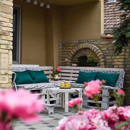 Apartament Golden Bis, Subotica Zewnętrze zdjęcie